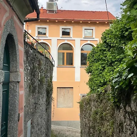 Sunny Corner Near Bellagio * Комо
