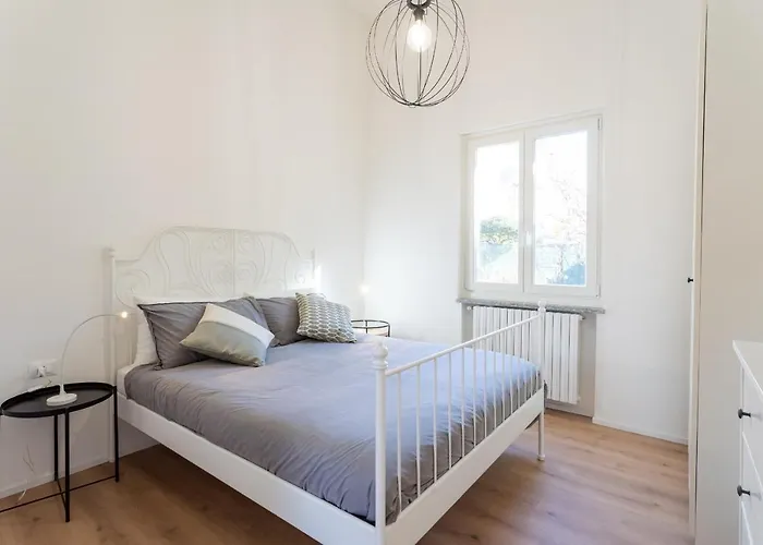 公寓 Lovely Corner In The Heart Of The By Rent *