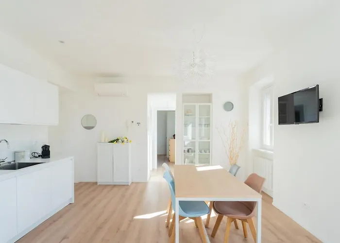 公寓 Lovely Corner In The Heart Of The By Rent 科莫