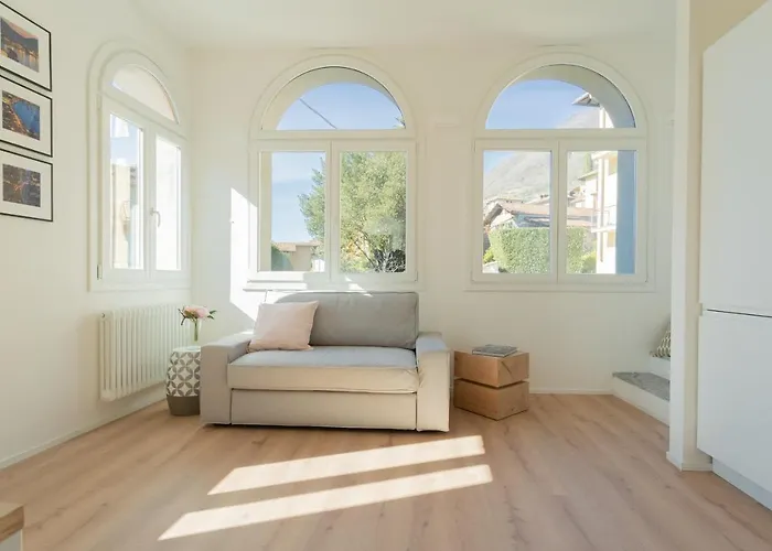 公寓 Lovely Corner In The Heart Of The By Rent *