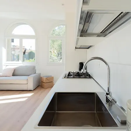 Lovely Corner In The Heart Of The By Rent *